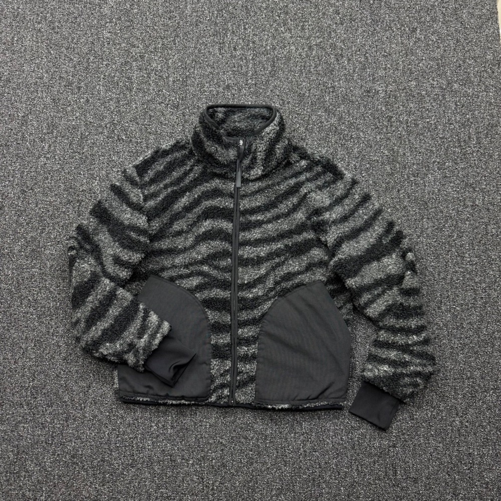 Varley Fleece Jacket Zebra Print Full Zip Borg Women S Black Grey minimalist